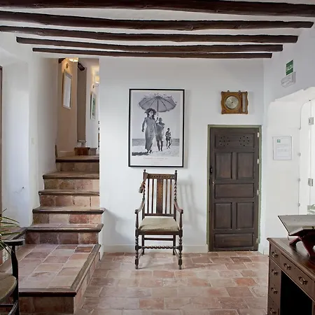 Hotel Almohalla 51